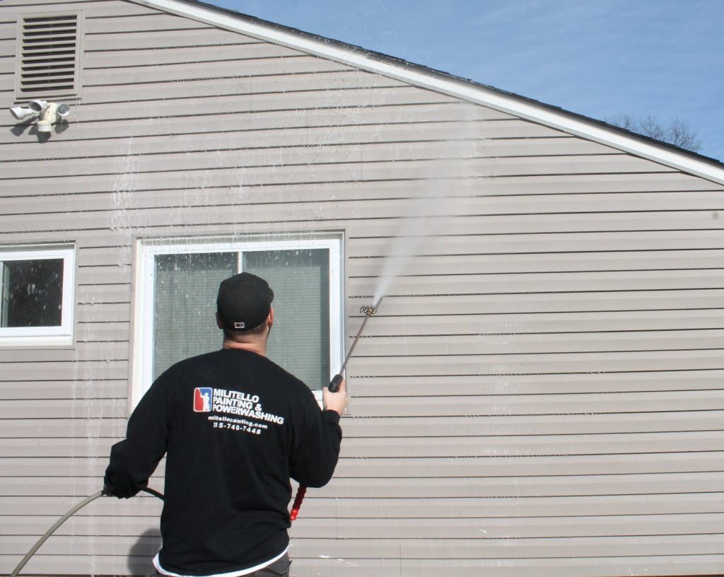 Siding Power Washing Services